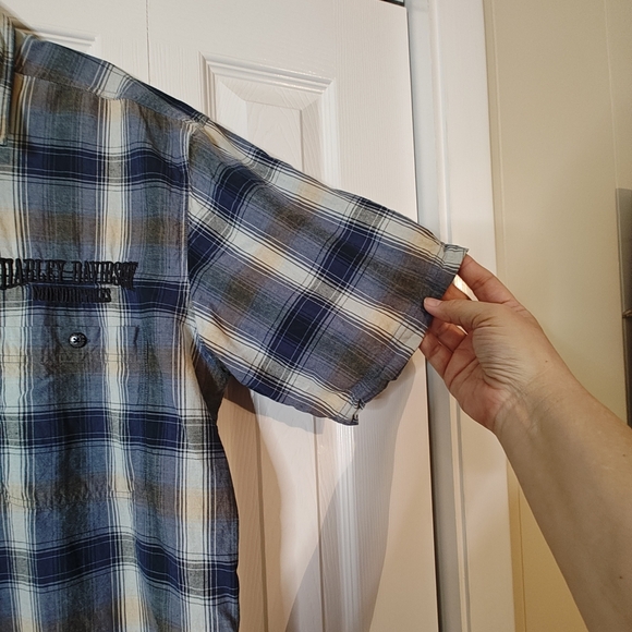 Harley Davidson Motorcycle HDMC Size L Men’s Button Up Blue Tan Plaid Shirt EUC - Picture 8 of 10